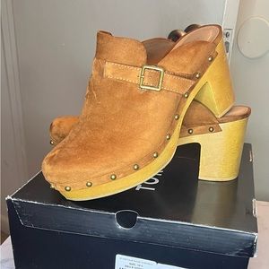 GUC Torrid Suede Clogs